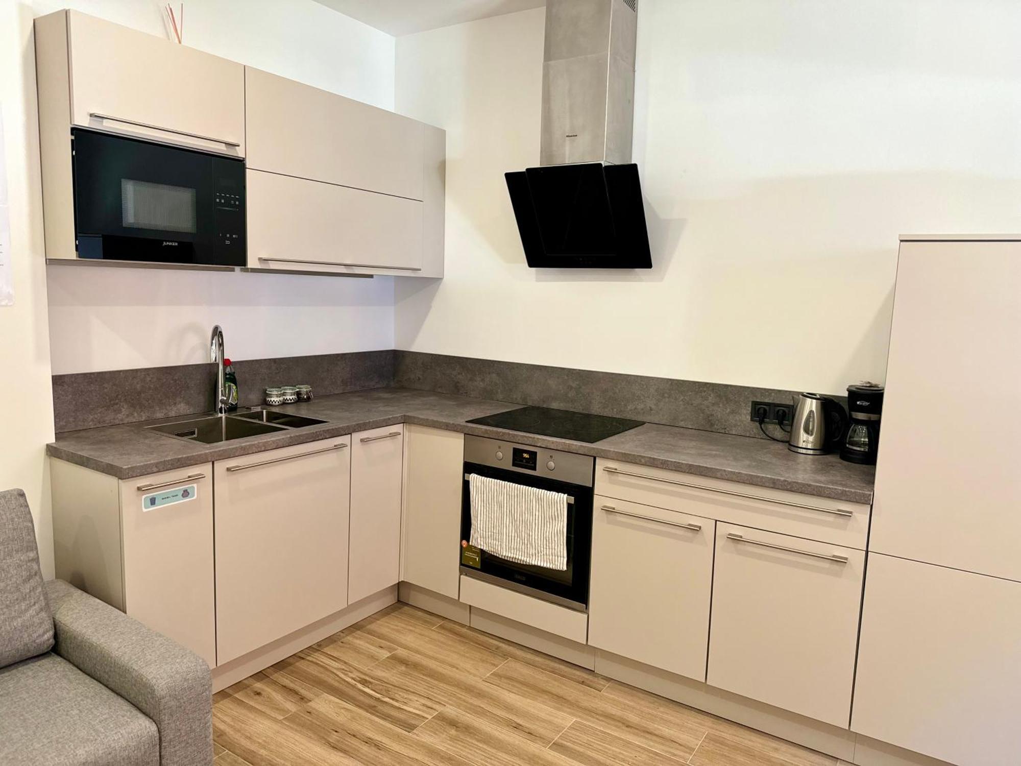 Apartamentos Castillejos Madrid Eksteriør bilde